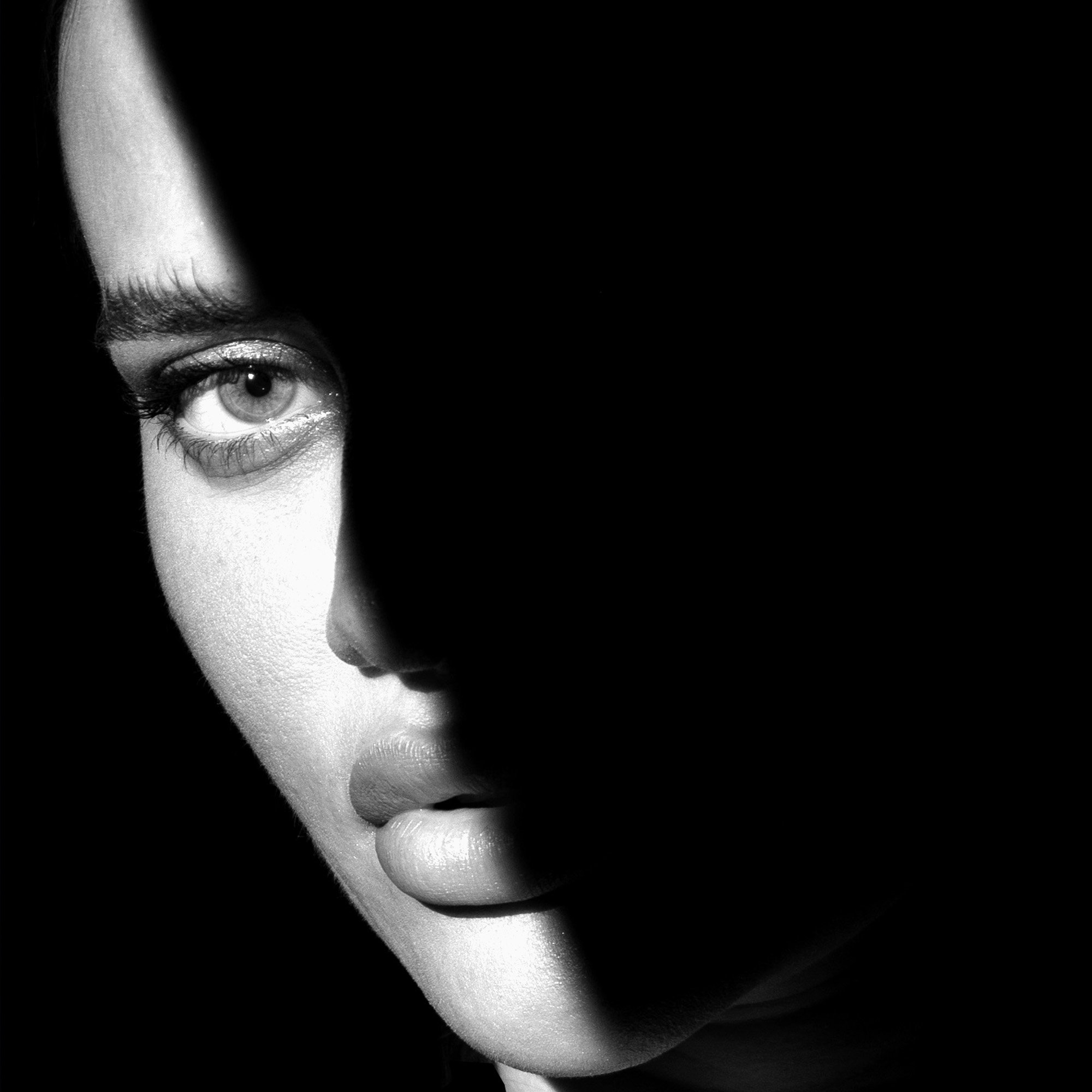 NYC personal branding photographer at 1984 Studio